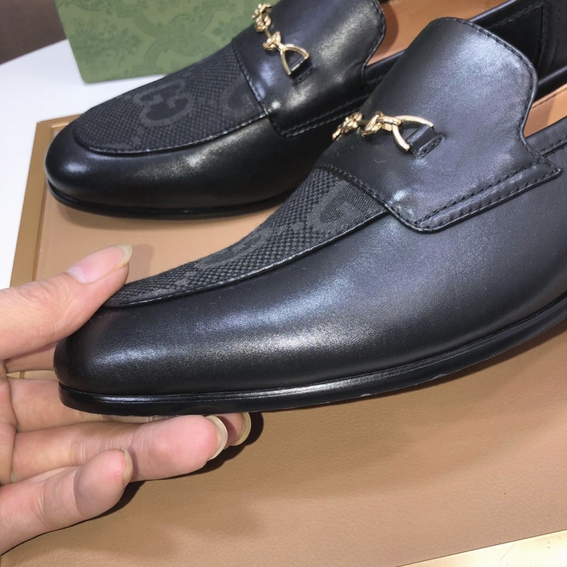 Gucci Leather Shoes